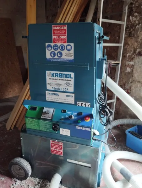 Machine d'isolation Krendl Model 575 pour ouate de cellulose soufflée